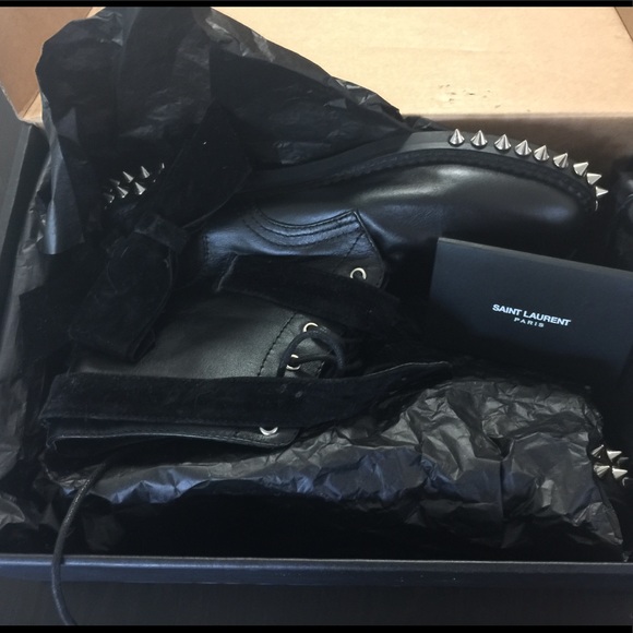 Saint Laurent leather boots! BRAND NEW WITH BOX - Picture 3 of 9